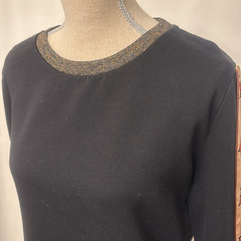 Scotch & Soda Madison Scotch Black Sweatshirt with Floral Sleeve Accents - Picture 4 of 10